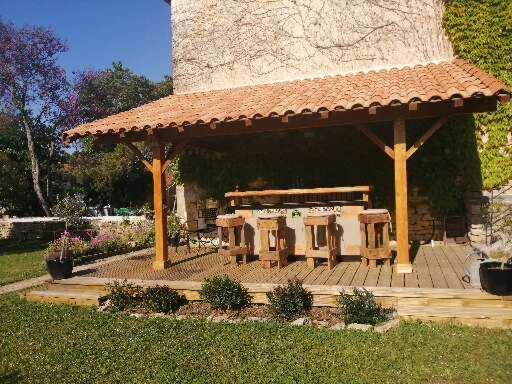 Traditional Stone Cottage Condac Exterior foto